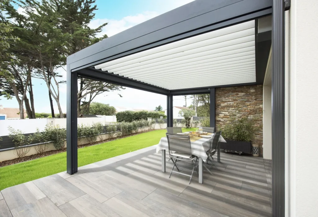 Archi Véranda, pergola bioclimatique à lames orientables
