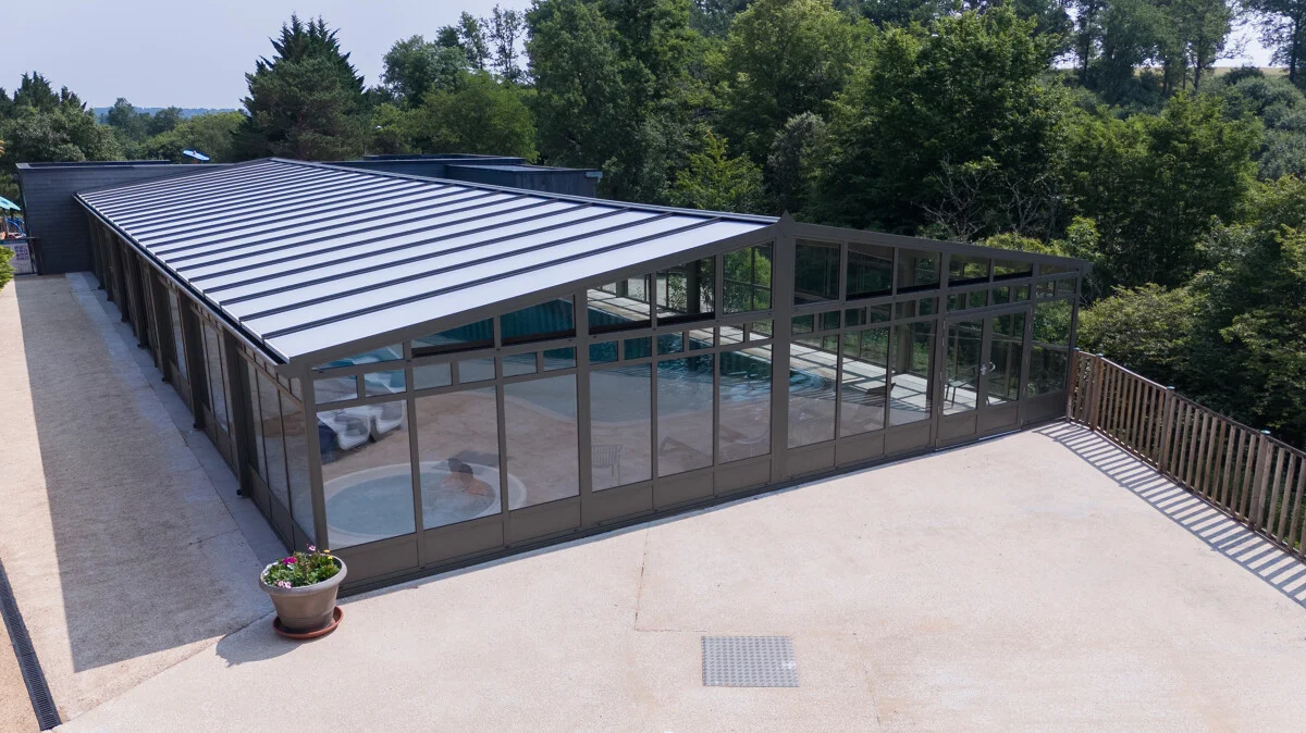 storm-pro-verandasGRideau_DRONE_VERANDA_PISCINE_2025_NICOLAS_DUPRAT--4-