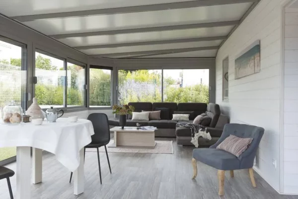 195-VRIDEAUELEGANZVOLETS2017GARNIER7807jpg1200pxJPG_61f12d745bc12