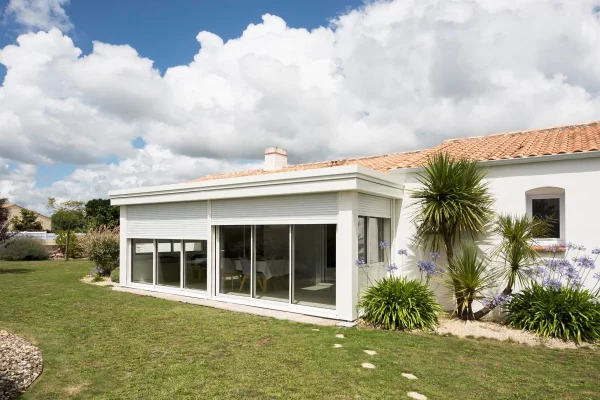 258-VRIDEAU2020EXTENSIONESTHETEAUVINET29jpg1200pxJPG_6228aa8f0d334