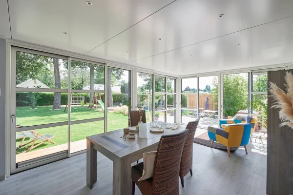 261-VRIDEAUESTHETE2021GARNIERSTUDIOS497jpg1200pxJPG_6228ac72e056d