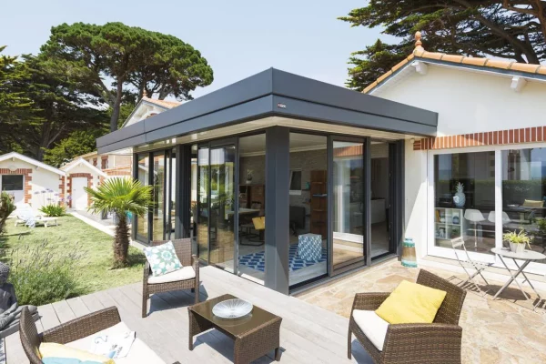 266-VRIDEAUESTHETE2017GARNIER300RVB1jpg1200pxJPG_6228b29d6d3ef